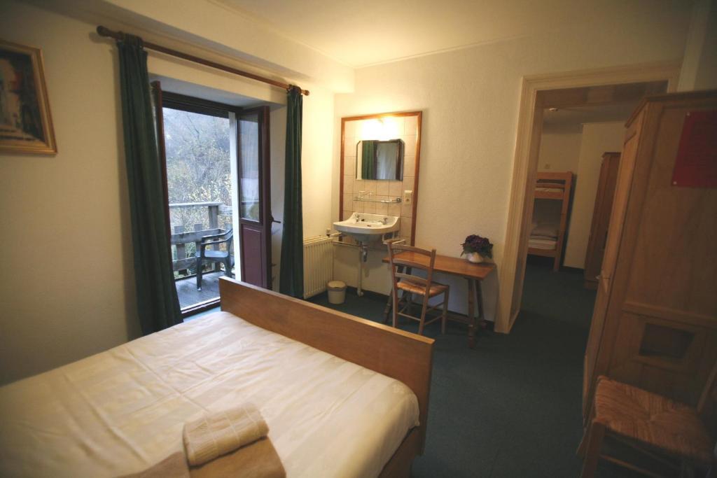 Hotel Gai-Sejour La-Roche-en-Ardenne Pokoj fotografie
